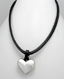 Collier Acier Inoxydable et Cuir Vachette Noir Coeur